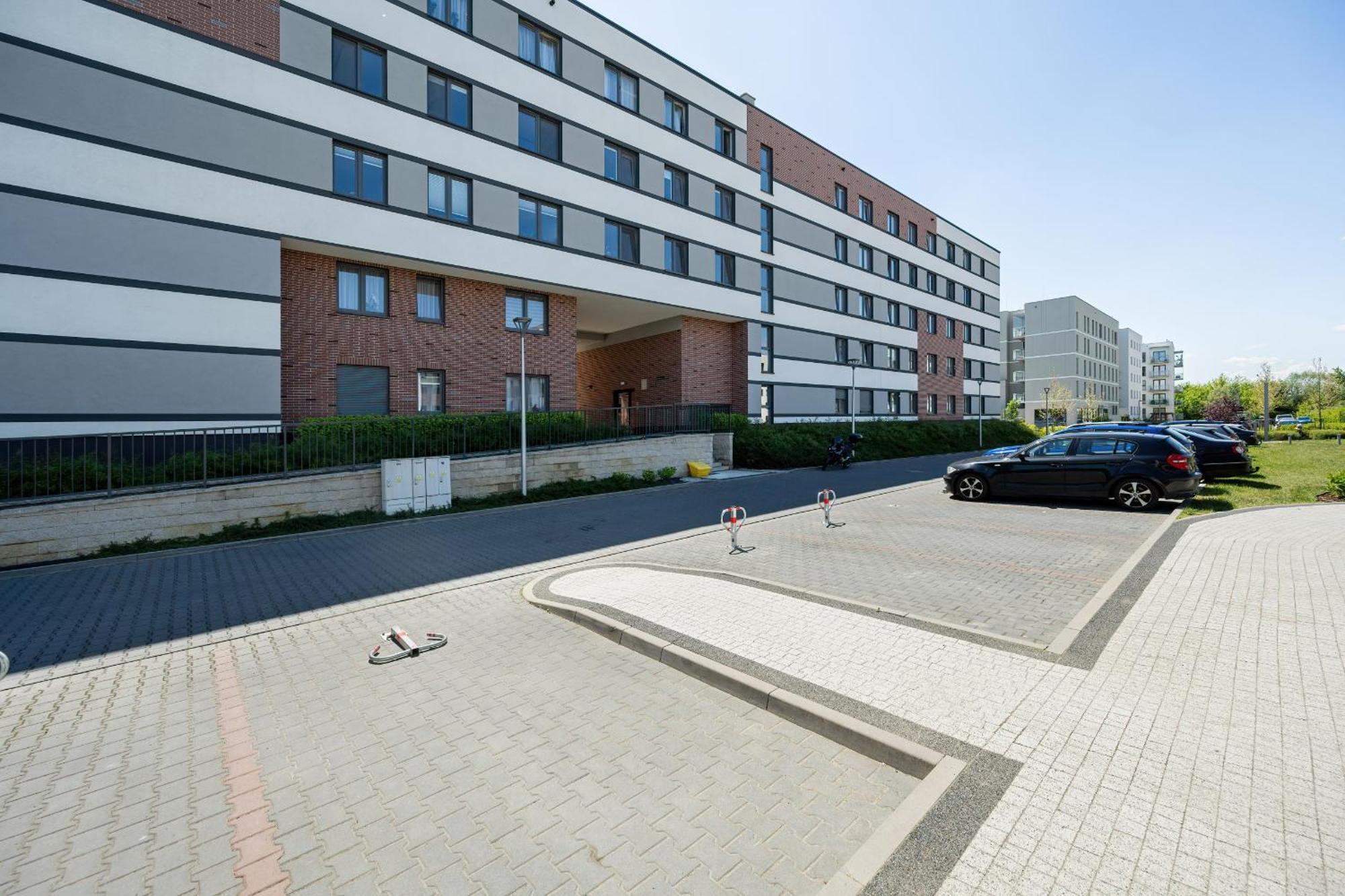 Piekny Apartament Wichrowa - 2 Sypialnie Free Garage Wroclaw By Noclegi Renters Ngoại thất bức ảnh