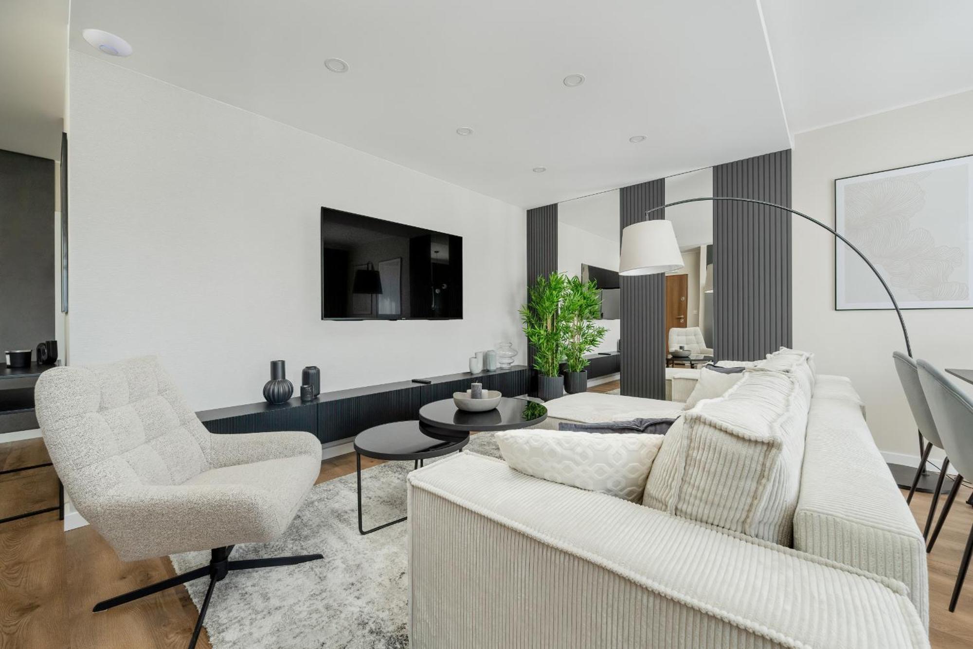 Piekny Apartament Wichrowa - 2 Sypialnie Free Garage Wroclaw By Noclegi Renters Ngoại thất bức ảnh